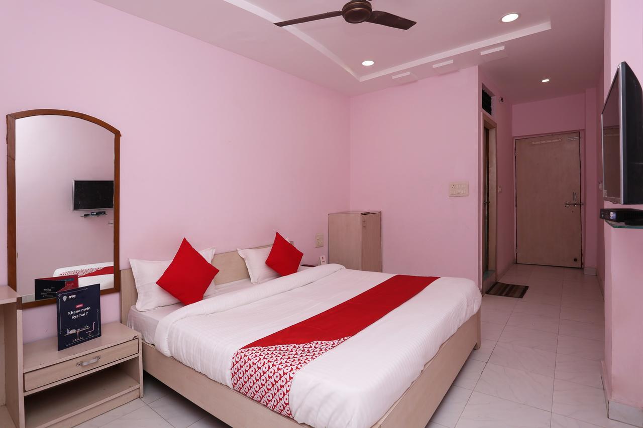 Oyo 12546 Hotel Madhuban Rāipur Exterior foto